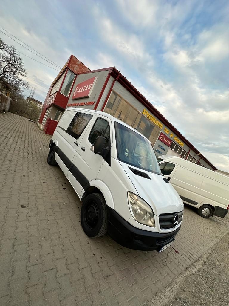 mercedes-benz sprinter foto 2