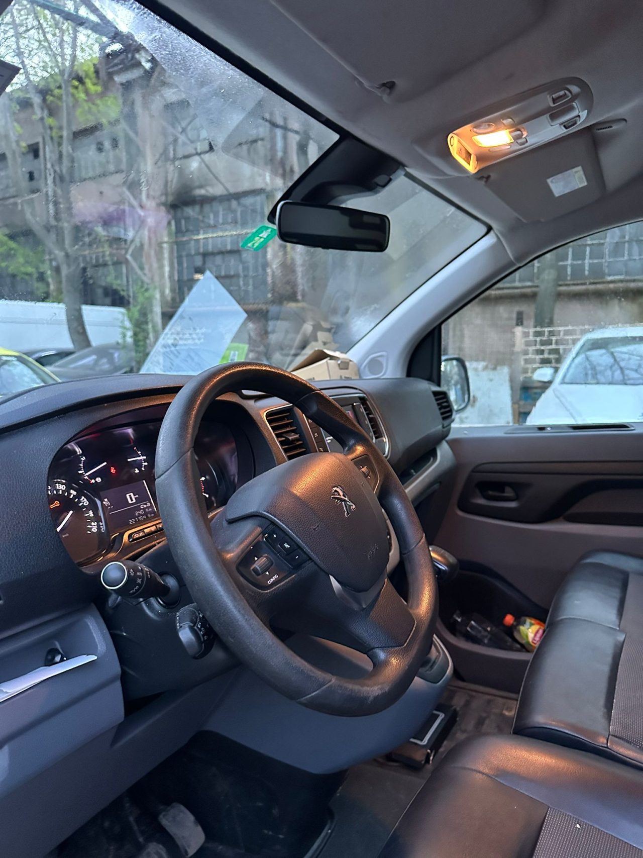 Peugeot Expert 2.0 foto 3