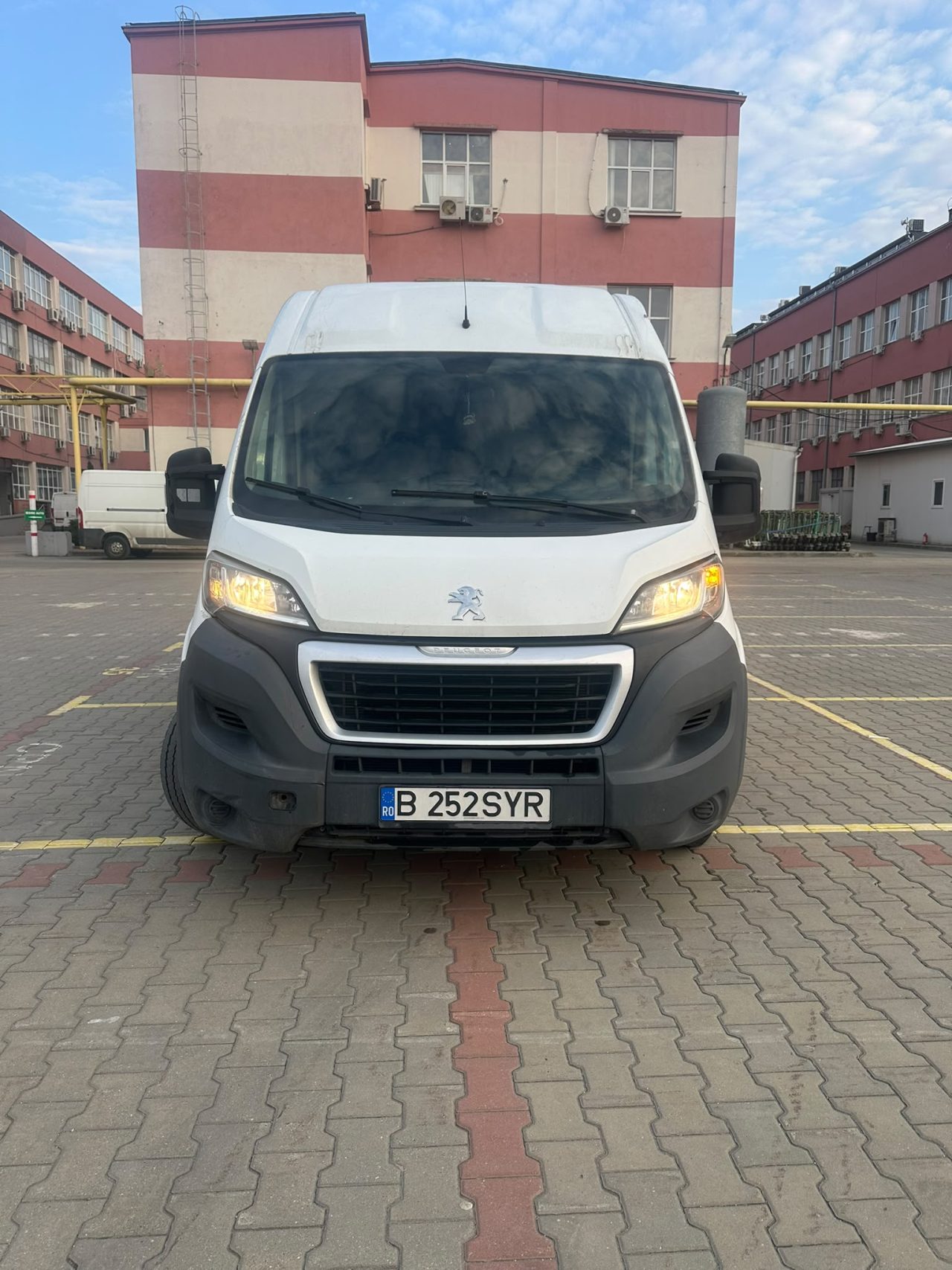 PEUGEOT BOXER 2.2 2016