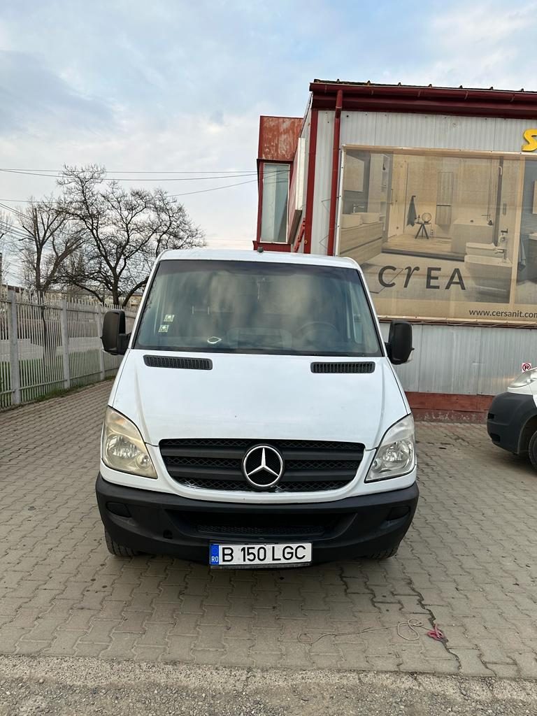 mercedes-benz sprinter